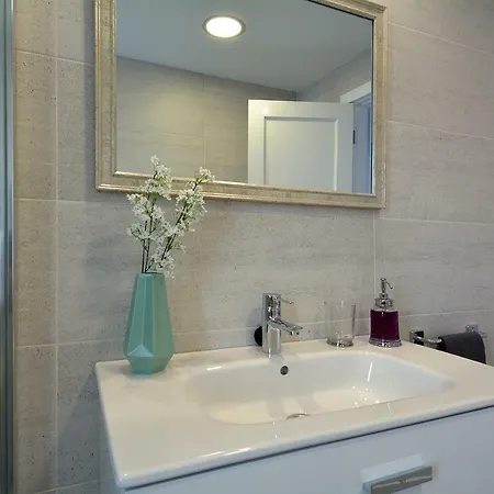 Rociega A Apartment *